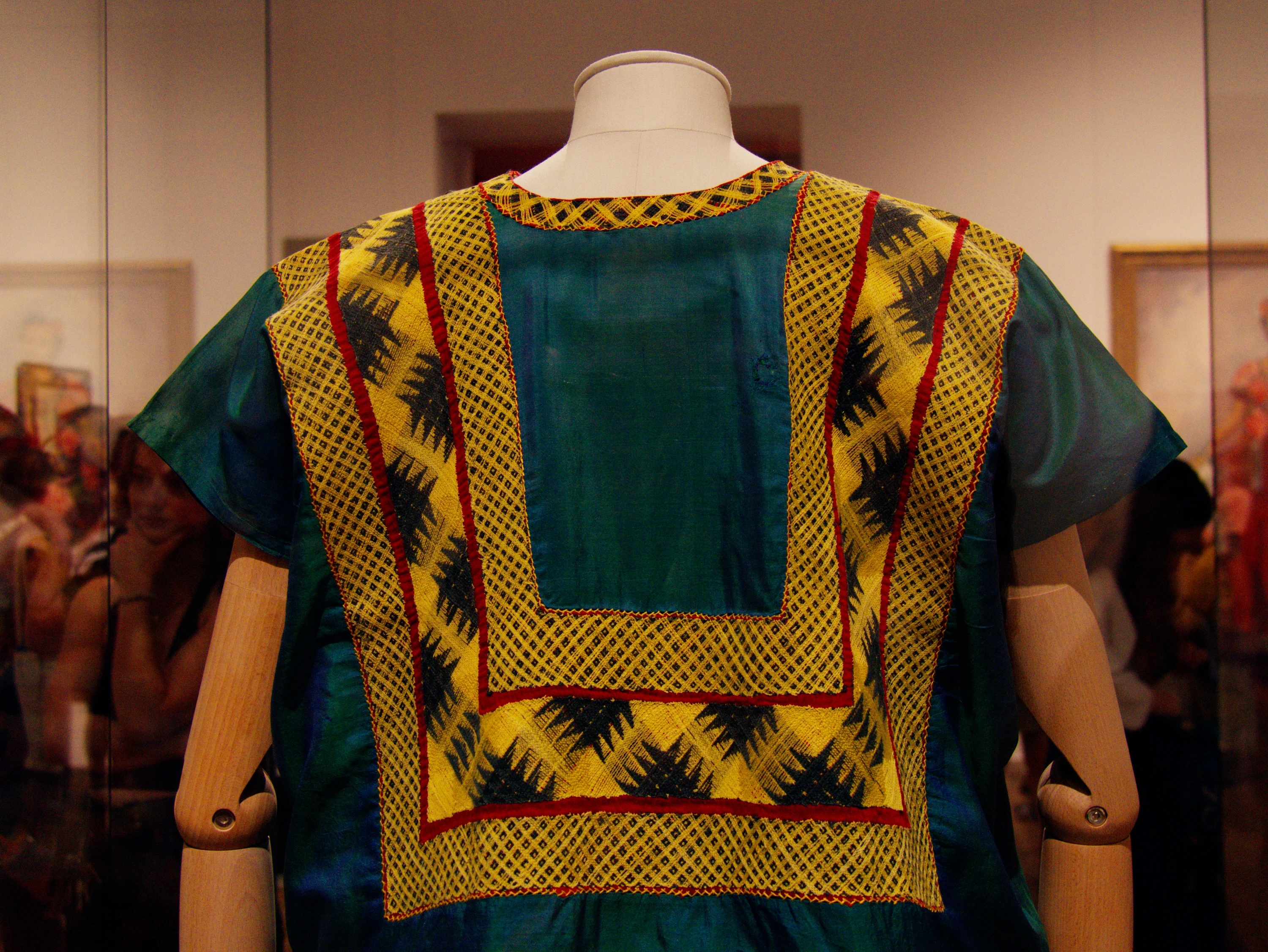 Frida’s traditional costumes on display
